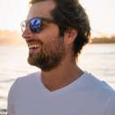 Handsome, tall and tanned guy wants to meet shy woman in Memphis